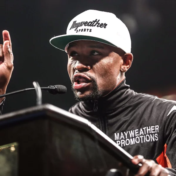 Conor McGregor vs. Floyd Mayweather「世紀之戰」將在電影院同步直播