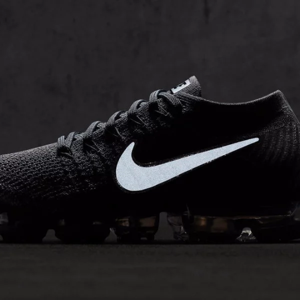 Nike VaporMax “COOL GREY” 接力登場，這回還有 3M 加持！