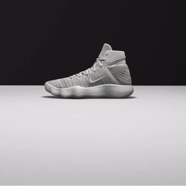 冠軍之選 - NIKE REACT HYPERDUNK 2017 FLYKNIT