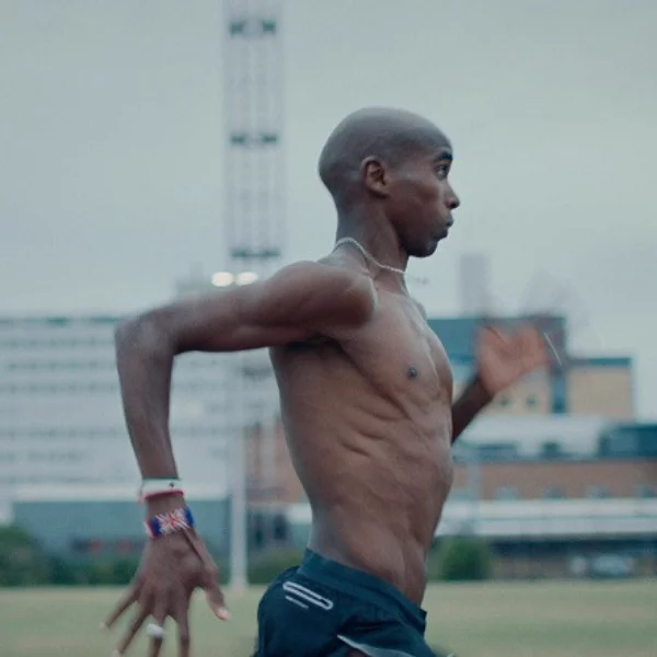 跑出輝煌！NIKE 推出《SMILE》影片，紀念長跑之王 MO FARAH 田徑場上的成就