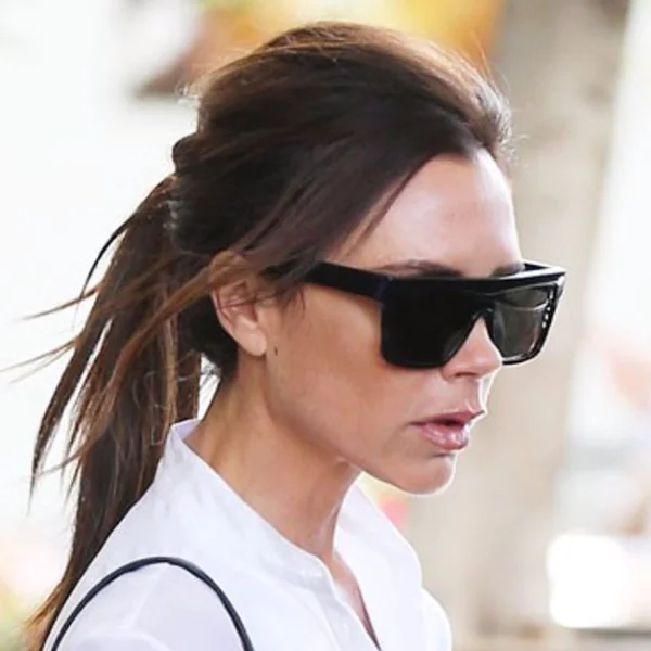 風靡全球，超模巨星街拍必備！Victoria Beckham 墨鏡授權台灣獨家代理