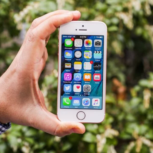 iPhone 記憶體釋放 10 招：關閉動畫效果、減低畫面透明度⋯按一下蘋果手機立馬加速  ！