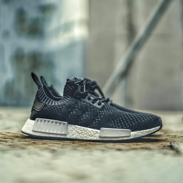 三方結聯－adidas Consortium x INVINCIBLE x A MA MANIERE 別注 NMD