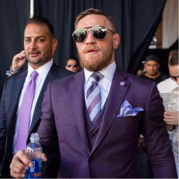 開打前最後一炮！Conor McGregor受訪表示「梅威瑟只有化身李小龍才有可能贏我」
