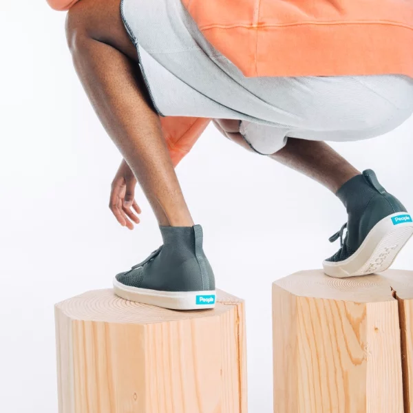 【People Footwear™ 九月新款 – The Nelson 襪子鞋】