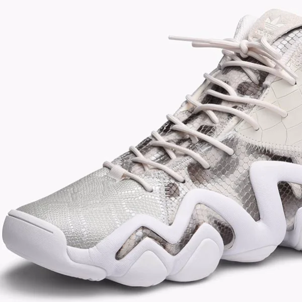 adidas Crazy 8 再復刻，全新蛇皮配色亮相超時尚！