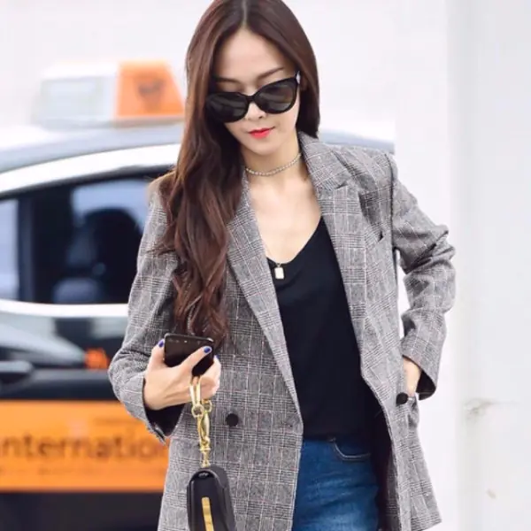 IT Girl ！潔西卡最新《機場穿搭》出發前往紐約時裝周！