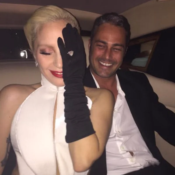 跟泰勒·金尼分手很心痛！Lady Gaga 自爆事業順利時　愛情生活卻三度崩盤！