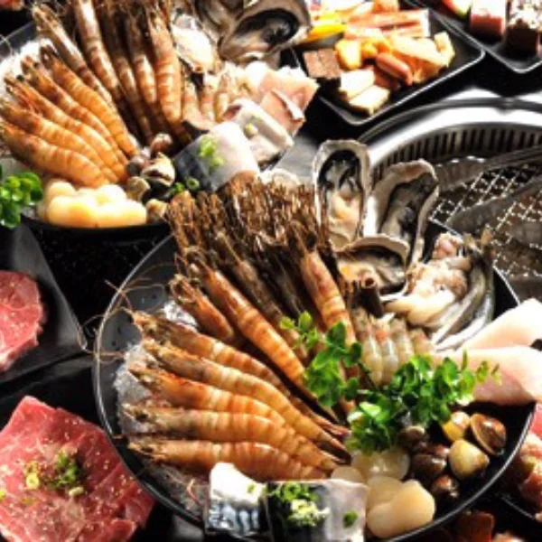 〔過中秋〕中秋嚴選！吃烤肉還能喝調酒「必吃特色燒烤酒吧 TOP 5」，網友：就算胖我也願意