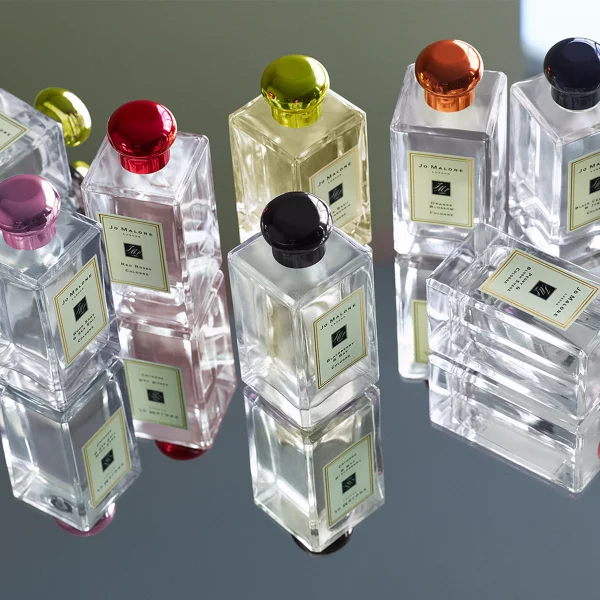 香水也要穿新衣？JO MALONE 旗艦店獨家販售 5 款「彩色瓶蓋」！網友：快給開賣日...