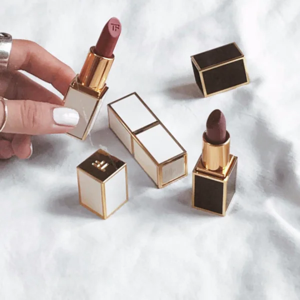 〔色女〕TOM FORD「 BOYS & GIRL 50 色」霸氣登台！獨家推薦色大公開