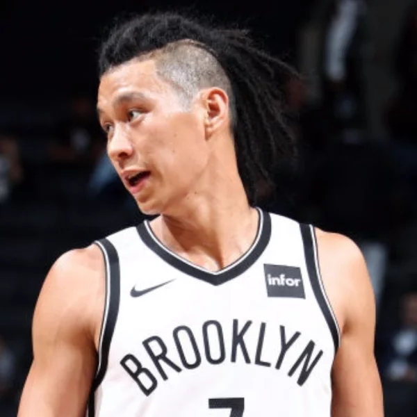 林書豪新髮型意外引發種族議題！NBA 退休名將「你想當黑人？但搞清楚你的姓氏是林！」
