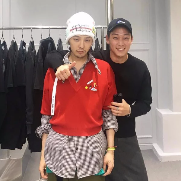 G-Dragon 素顏又留鬍渣被指粉絲會討厭　他搞笑反問：我醜嗎？