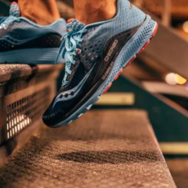 Saucony芝加哥馬拉松聯名款跑鞋 跑者怎能錯過！