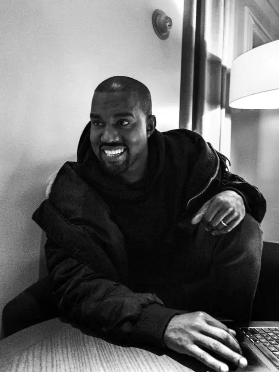 上次沒買到這次可別再過！「 Kayne West season 5 」部分商品「現於網店發售」！