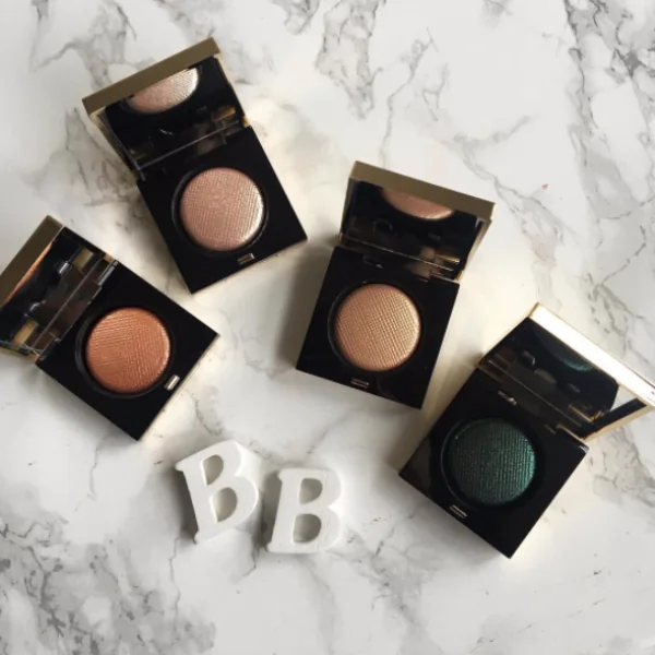 Bobbi Brown 推出「 3 段式鑽石光眼影」！搶眼心機女就靠它 網友：簡直閃到沒朋友...