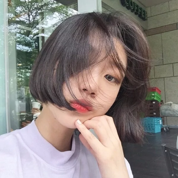 包包臉又有什麼可怕？看看這些女明星的親身示範，其實圓臉女生也可以駕馭短髮！