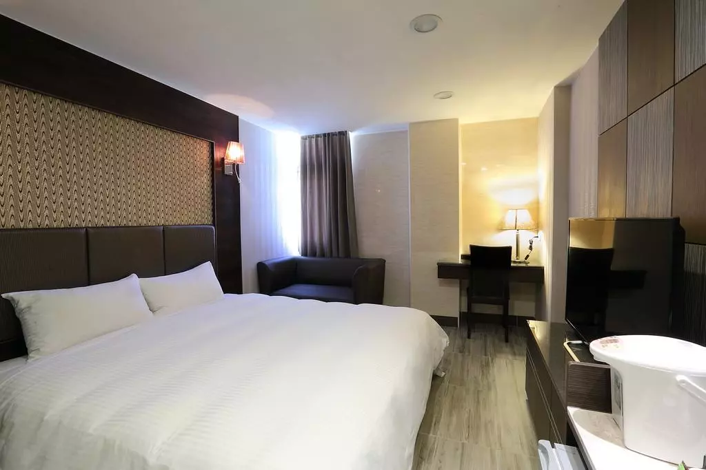 一個人的旅行 南投漸獲青睞  Hotels.com 公佈 2017 獨自旅行新興城市 光棍節限時優惠製造機  想省多少自己製造
