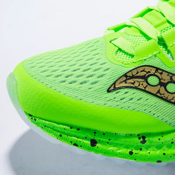 跑亮你的世界－SAUCONY 精心打造上海馬拉松聯名款 FREEDOM ISO