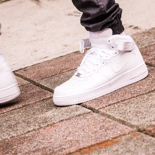 NIKE 跨界邀請臺灣嘻哈歌手傳頌 AIR FORCE 1 ”LABOR OF LOVE” 精神 FORCE STUDIO CONCERT 11/24 引爆台灣 35週年經典