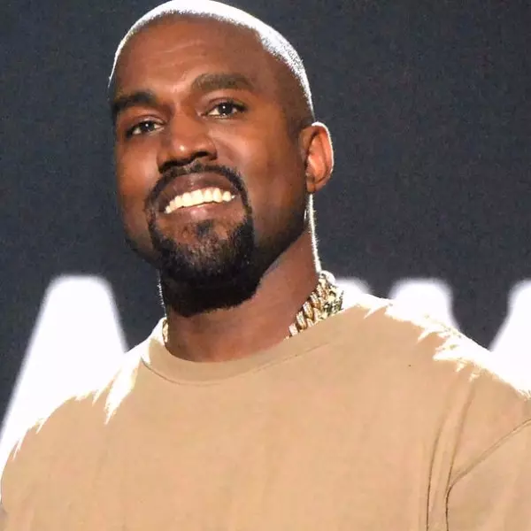 擔任神秘嘉賓！肯爺Kanye West《最新穿搭》閉關一年終於重登舞台！