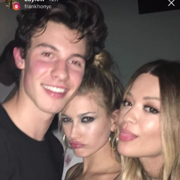 確認關係？肖恩曼德斯被爆「法式舌吻」Hailey Baldwin　新女友也曾是小賈調情對象！