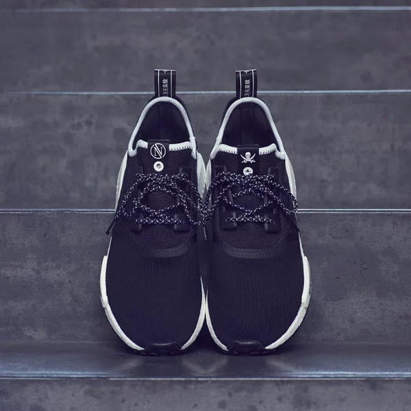 低調沉穩又霸氣十足！INVINCIBLE x NEIGHBORHOOD x adidas NMD R1 完整資訊大公開！