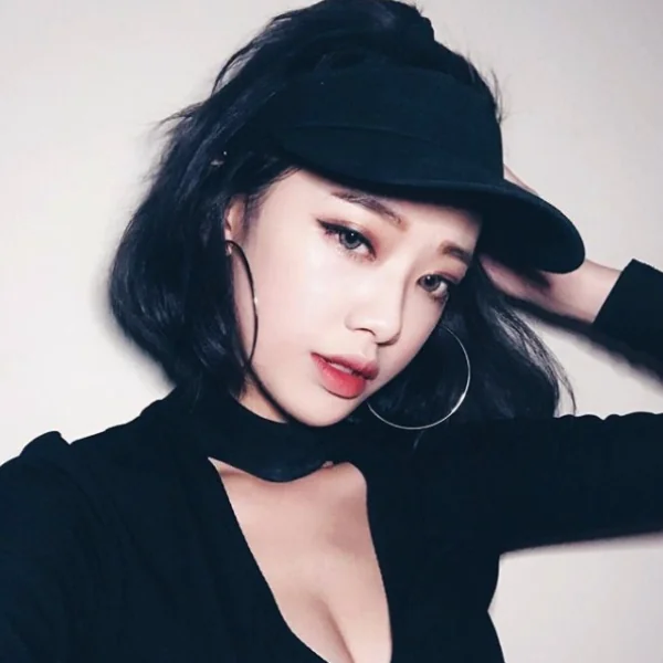 【潮妹悄悄畫】用「電鍋蒸臉」燙嗎？惡女潮妹熙愛「超有感乾季護膚 6 招」！小編：電鍋那招必學...
