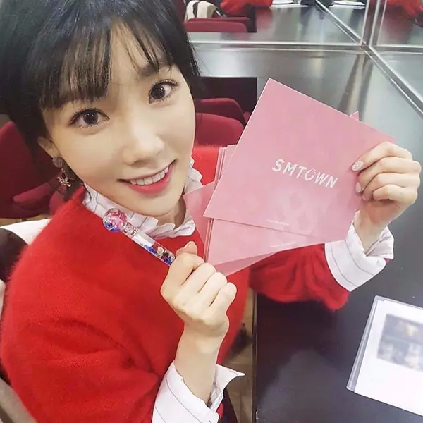 最佳姊姊！少女時代太妍《最新穿搭》主持處女秀送給師妹Red Velvet！