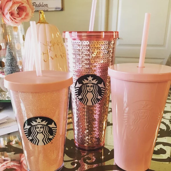 粉紅的簡約美學！時尚女生必備的咖啡杯經已登陸了 Starbucks！