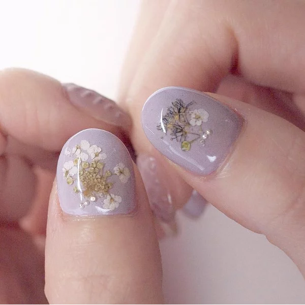 〔花糜系〕看膩花俏美甲？來點不一樣的「清新花漾美甲」保證仙氣十足！