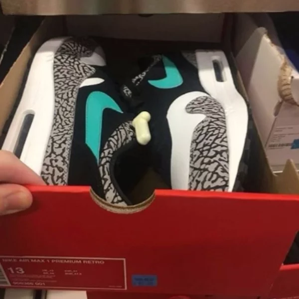 Outlet 淘寶又一發！ atmos x Nike Air Max 1 竟成了架上折扣商品