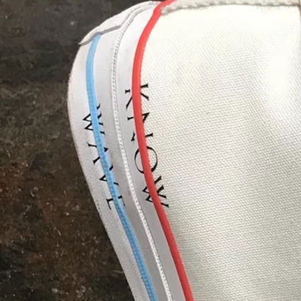 未賣先轟動？ KNOW WAVE X Converse 聯名鞋款，主理人搶先著用！