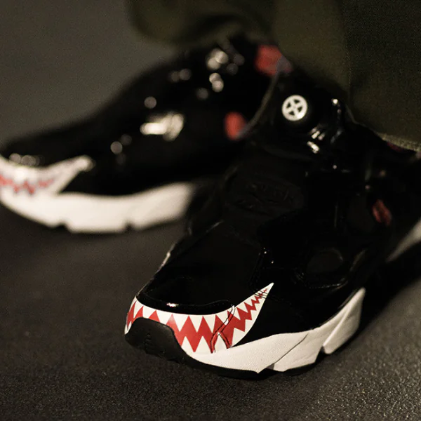 〔玩跨子弟〕最凶猛黑魂出閘！atmos x BOUNTY HUNTER x Reebok 全新聯名鞋款　「咬殺」登場！
