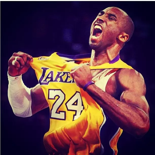 永遠的老大！ Nike 為紀念 Kobe Bryant 球衣退休儀式特別推出「 AF-1 黑曼巴」鞋款！