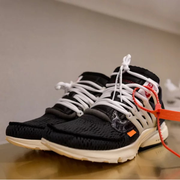 【鞋餓份子】10雙裡面我選它！Nike The Ten Air Presto 開箱