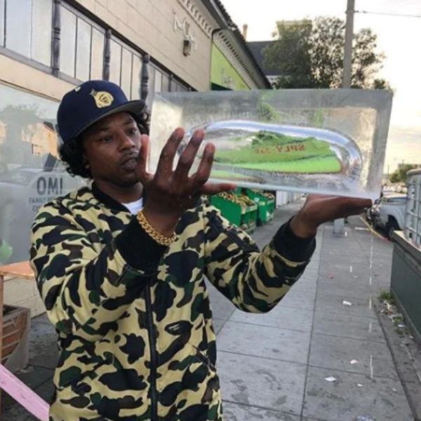 肯爺是我叔叔 但我崇拜Jay-Z？！超狂鞋頭麥片哥特別專訪