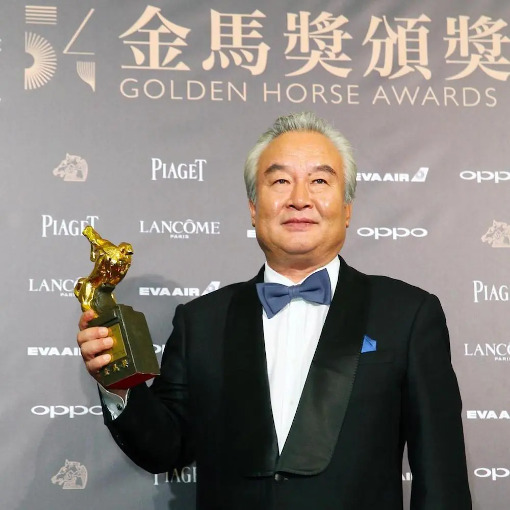 網友公認「混蛋老爹」！獲金馬 4 項提名、東京影展大獎　《老獸》擊敗金城武、黃渤成大贏家！