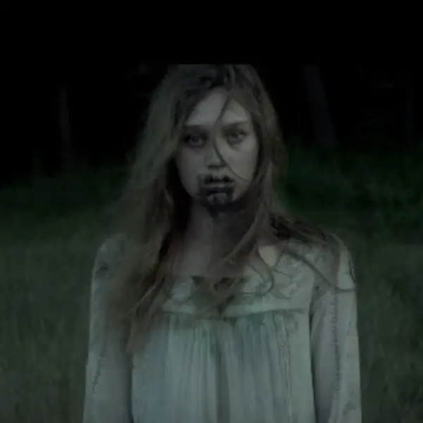 美國都市傳說即將成真？同名驚悚電影《Slender Man》預告出爐　當心你身邊的小孩！