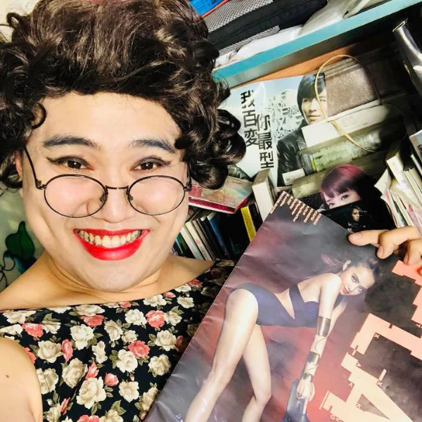 最ㄎㄧㄤ業配王！？盤點網紅不正經搞置入TOP 3，網友：這種正大光明反而看得舒服...