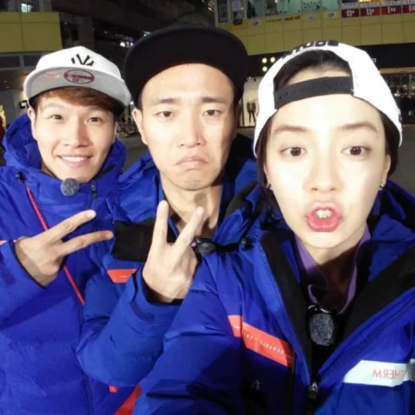 不是中國人！《Running Man》Gary 妻子身分曝光，原來是社長與小職員的秘密辦公室戀愛！