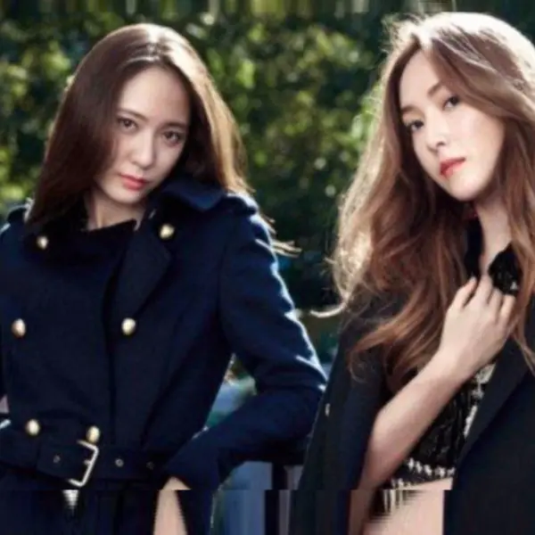 韓國最美時尚姊妹花！Krystal  披「泰迪熊大衣」與姐姐  Jessica大玩變臉APP！