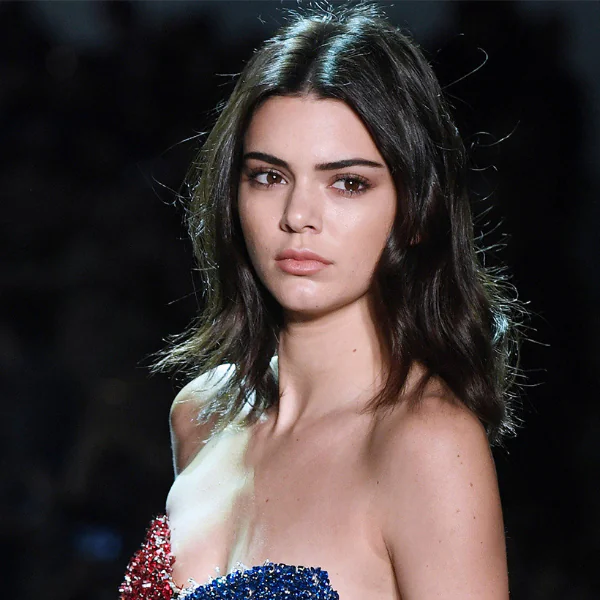 抵受不了評論！對於人們指她不努力，Kendall Jenner 終於作出反擊…