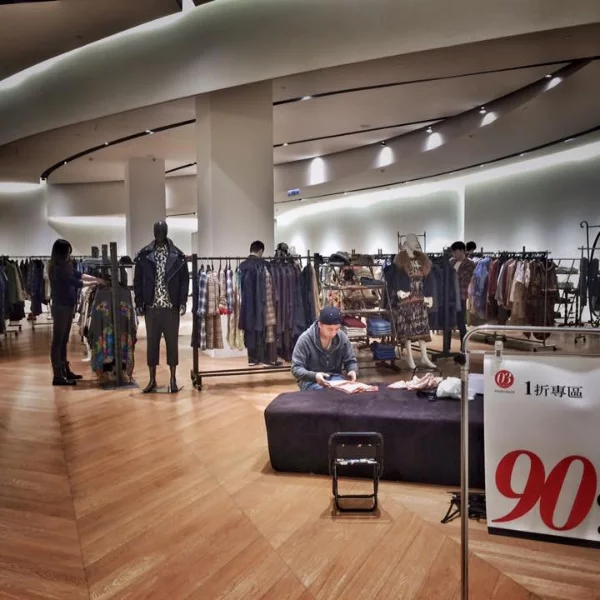 台灣最強選物店 03 Tokyo 「下殺最低至1折」DISCOVERED、White Mountaineering、SASQUATCHfabrix...