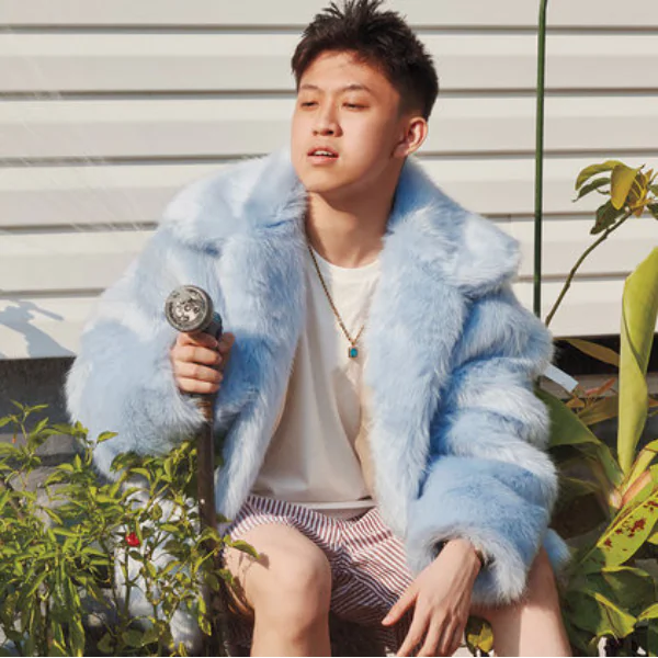 Rich Brian 《 Amen 》專輯正式上線！他竟表示：「我不認為這是我的首張專輯 ！」