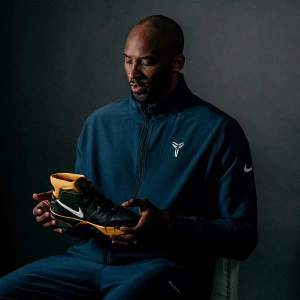 嗜血黑曼巴回歸！Kobe 初代戰靴 Nike Zoom Kobe 1「Protro」霸氣重現！