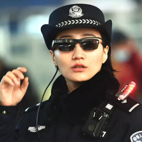 全民「被監視時代」來臨 人臉辨識眼鏡讓你無處逃