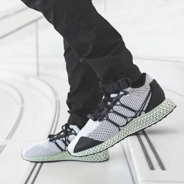每週鞋報：Y-3 這次也用上了FutureCraft 4D；NIKE Vapor Street Flyknit 新色上市