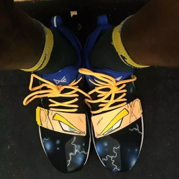 賽亞人的驕傲是你？勇士菜鳥中鋒在今日比賽　著上這雙 Nike PG 1「達爾」配色！