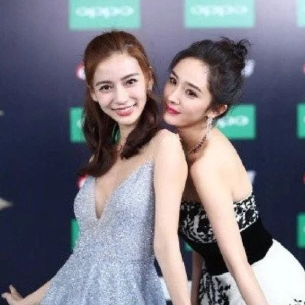 Angelababy 生日！楊冪、迪麗熱巴留言祝福 看出三人交情差很多